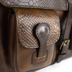 Portafolio Indiana - 100% piel chocolate combinado con grabado Vib